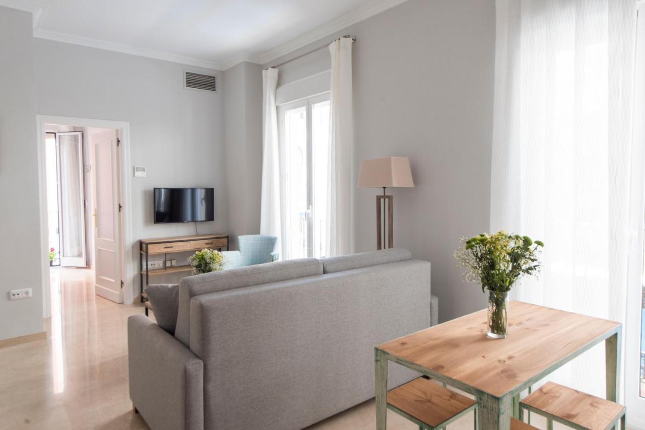 Centriko Francos Apartment Seville Ngoại thất bức ảnh