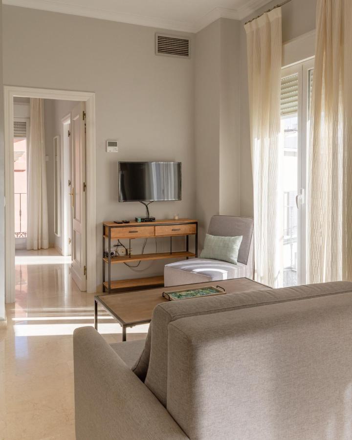 Centriko Francos Apartment Seville Ngoại thất bức ảnh